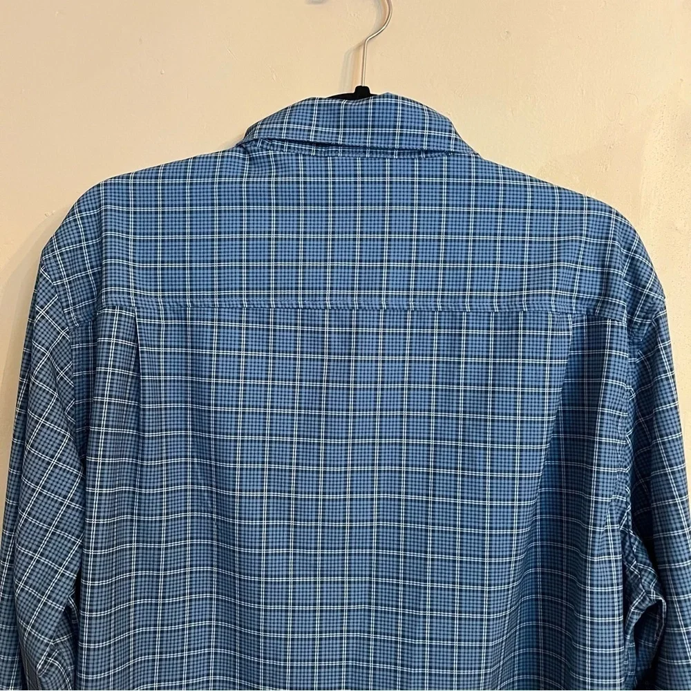 Chaps Everyday Performance Button Down Long Sleeve Blue Plaid Size L